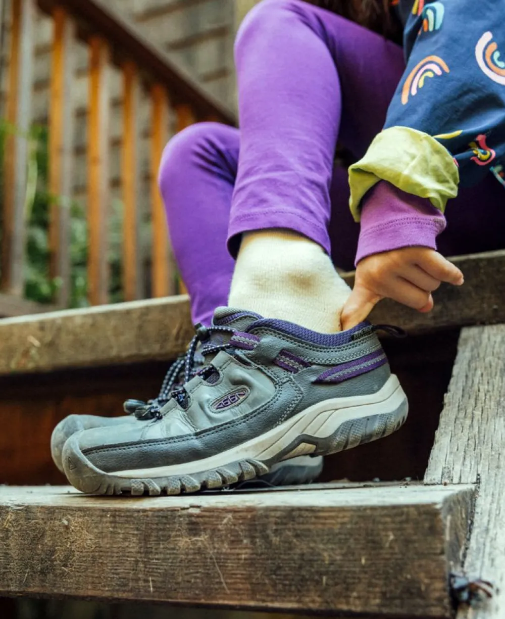 Hot Big Kids' Targhee Waterproof Shoe | Magnet/Tillandsia Purple Kids Shoes