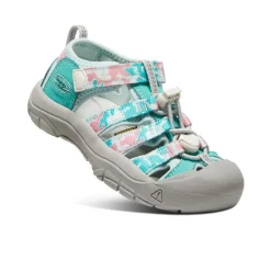 Fashion Little Kids' Newport H2 | Camo/Pink Icing Kids Sandals