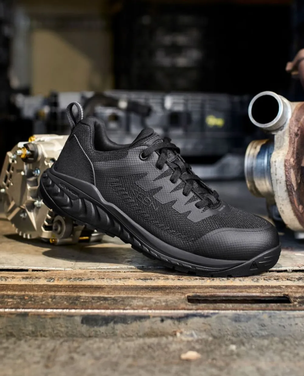 Fashion Men'S Arvada Esd Work Sneaker (Carbon-Fiber Toe) | Black/Black Men Work Boots & Shoes
