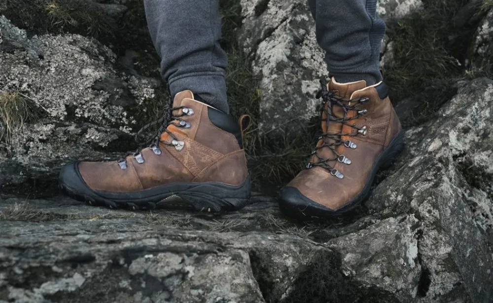 Sale Men'S Pyrenees Waterproof Hiking Boot | Black/Legion Blue Men Boots