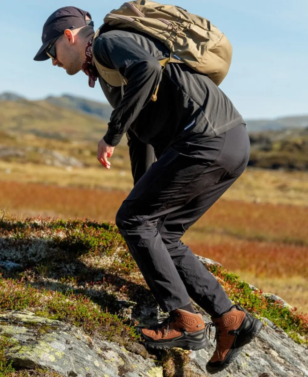 Outlet Men'S Targhee Iv Waterproof Hiking Boot | Bison/Black Men Boots