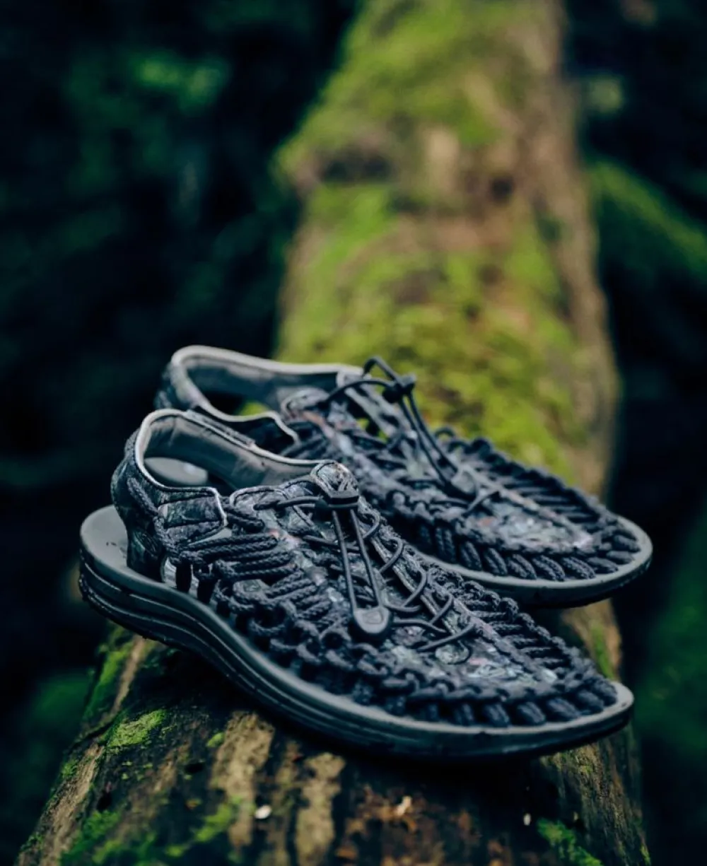 Clearance Men'S Uneek Sneaker X Elnest | Yakushima Forestra Camo Men Sandals